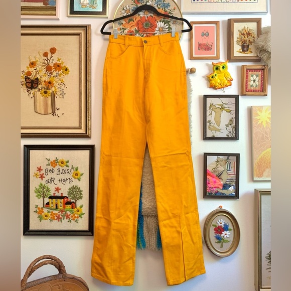 70s/80s DEADSTOCK/NWT Levis "Pantomime" Straight Leg Yellow Jeans - Picture 1 of 6